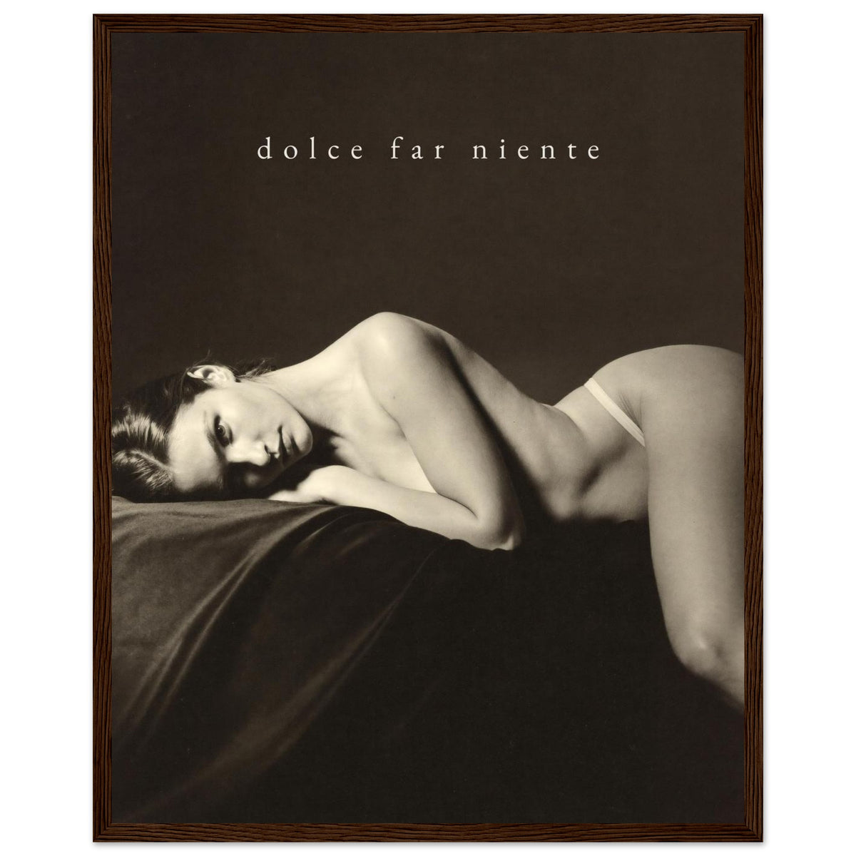 DOLCE FAR NIENTE, 40×50 cm, dark wood frame